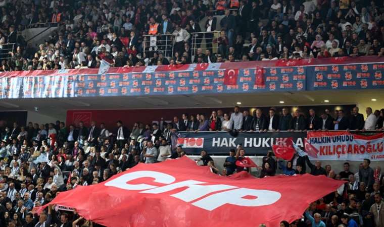 CHP kurultayında sonuç bildirgesi: ‘Demokratik ve laik bir sistemi kuracağız’