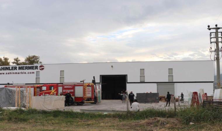 Denizli’de iş cinayeti: Üzerine mermer blok düşen işçi öldü