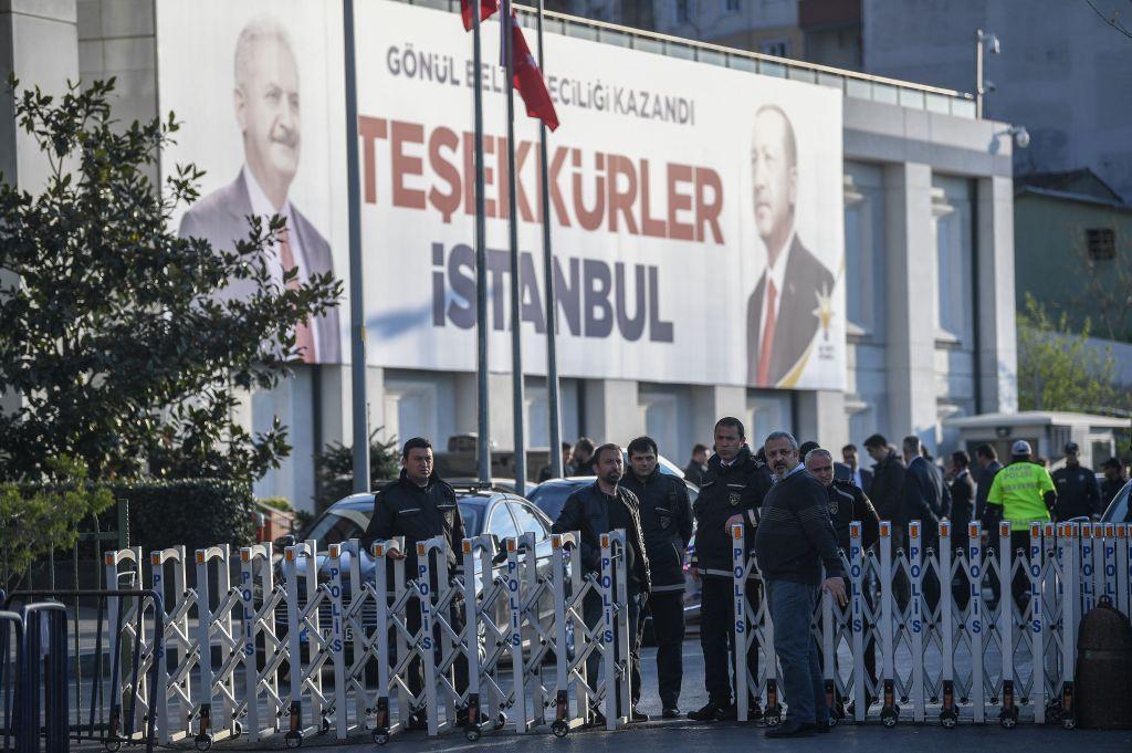 AKP’nin İstanbul adayı: ‘Muhalif ama belediyeden memnun olmayan yüzde 10’u ikna etmek için nasıl bir aday profili düşünülüyor?