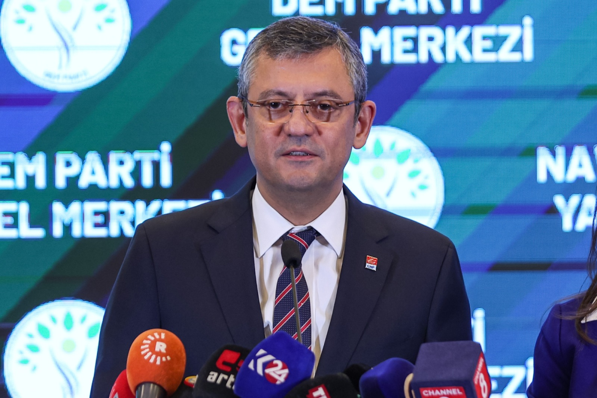 CHP lideri Özgür Özel'in DEM Parti ziyaretinin perde arkası: İşbirliği için uzlaştılar