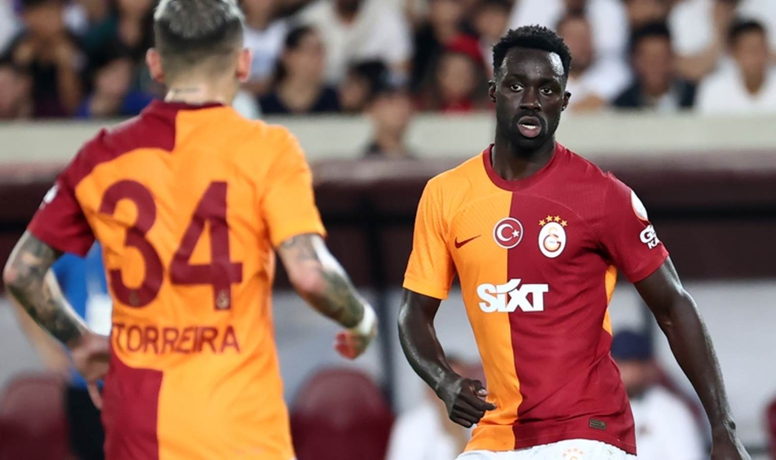 Galatasaray, Şampiyonlar Ligi'nde tur peşinde!