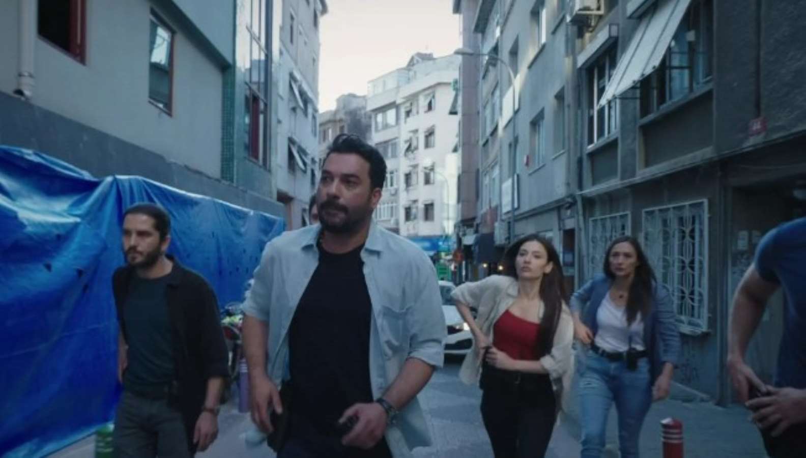 TV yayın akışı 28 Aralık Perşembe! Hangi kanalda ne var, günün filmleri ve dizileri neler?