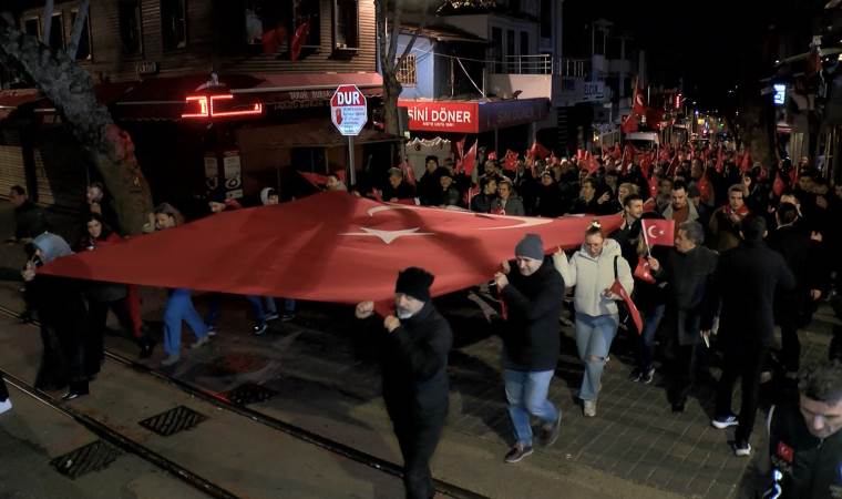 İYİ Parti’den Bursa’da şehitler için yürüyüş