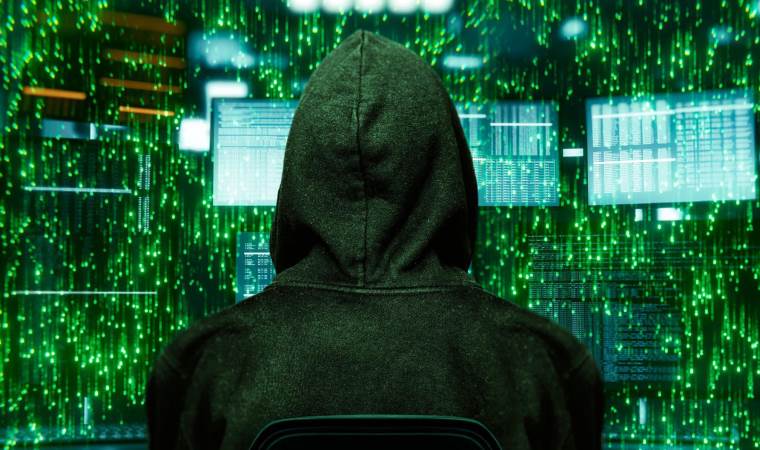 İzinsiz porno üretimi ve finansal dolandırıcılık gibi kötü amaçlarla kullanılan deepfake’ten korunmak mümkün mü?