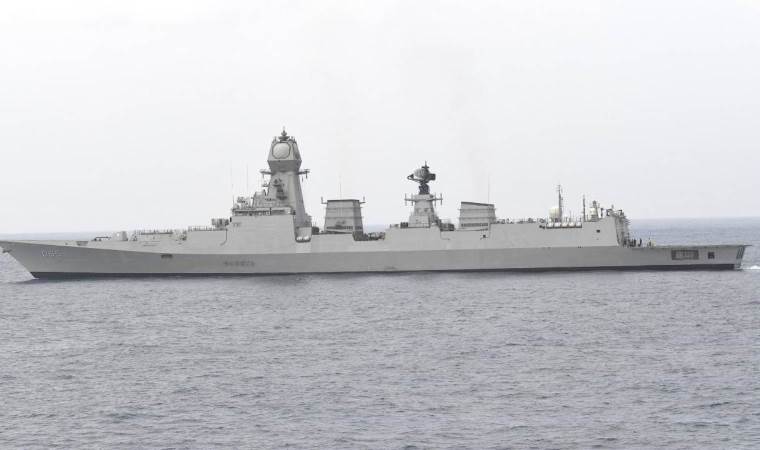 Hindistan, Umman Denizi’ne savaş gemilerini konuşlandırdı