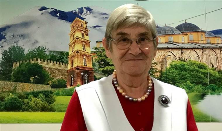 Canan Karatay gençleşmenin iksirini verdi! Bu meyveyi yiyen doktor yüzü görmüyor…