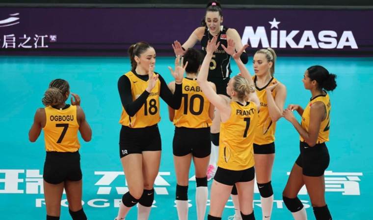 VakıfBank, FIVB Dünya Kulüpler Şampiyonası’nda lider olarak yarı finalde!