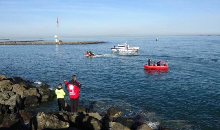 Fırtınada fotoğraf çekeceklerdi… Cansız bedeni bulundu
