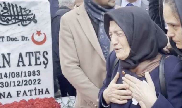 Sinan Ateş’in annesi mezarı başında ağıt yaktı: ‘Yavrumun katili MHP’de’