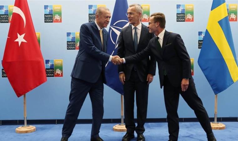 Emekli Tümamiral Gürdeniz’den ‘İsveç’ açıklaması: O gün geldiğinde uygulanacak ambargo ve yaptırımları hayal bile edemezsiniz