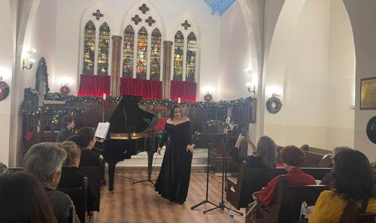 Sarper Özsan besteleriyle anıldı