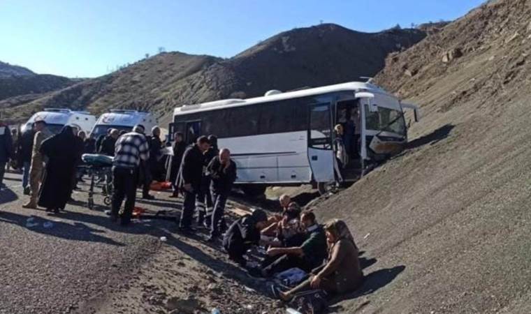 Diyarbakır’da feci kaza: Çok sayıda yaralı var!