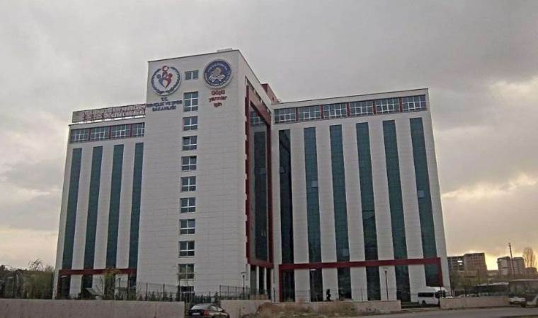 CHP’den KYK yurtlarına yönelik ‘ihbar hattı’