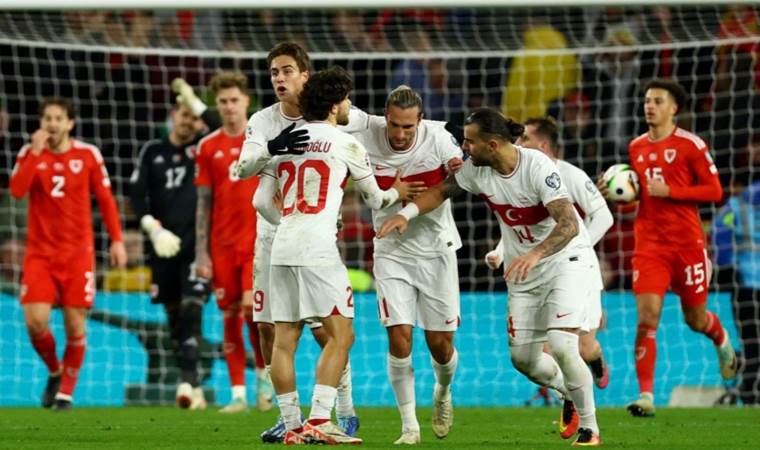 Milli futbolcuya şok… Maç sırasında evi soyuldu!