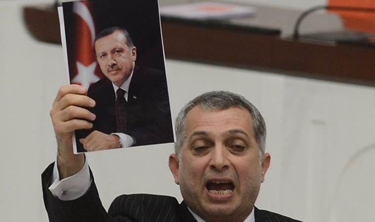 AKP’li Metin Külünk’ten partisine: Bu üslupla hareket edilirse 1 Nisan sabahı erken seçim konuşulur