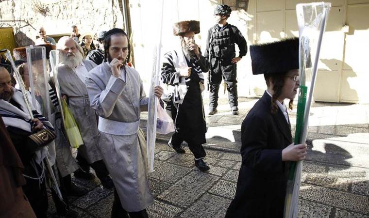 Yasa dışı Yahudi yerleşimcilerin ülkeye girişini yasaklıyor!