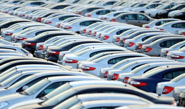 Araç alacaklar dikkat! Sıfır otomobilde zam için tarih verildi