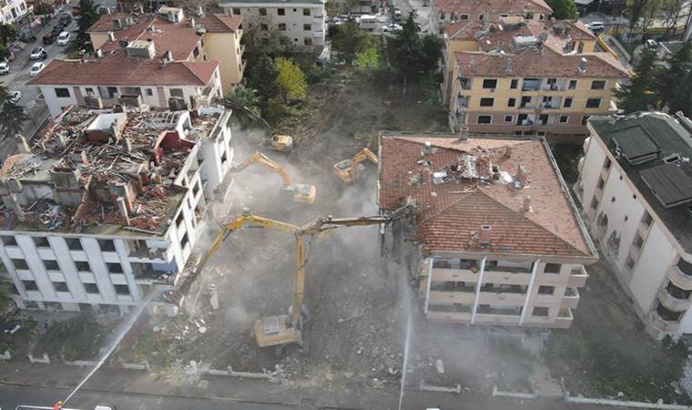 Deprem Uzmanı Prof. Dr. Şükrü Ersoy’dan ‘Marmara depremi’ne ilişkin açıklama: ‘Altından kalkamayız’