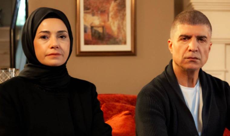 Özgü Namal ve Özcan Denizi bir araya getiren dizi ‘Kızıl Goncalar’a yeni oyuncu