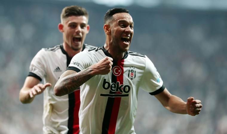 Josef de Souza’dan ‘Geri geliyorum’ paylaşımı