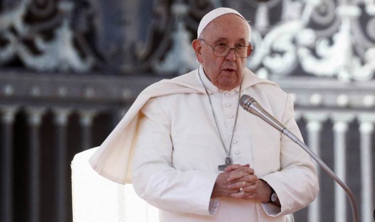 Papa Franciscus’tan Gazze açıklaması: ‘Silahsız siviller bombalanıyor ve vuruluyor’
