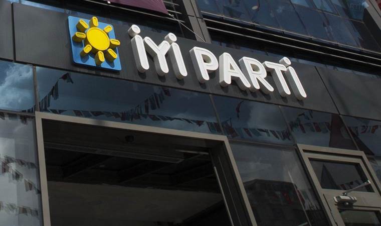 İYİ Parti’de deprem sürüyor: 4 ilçe başkanı görevden alındı!