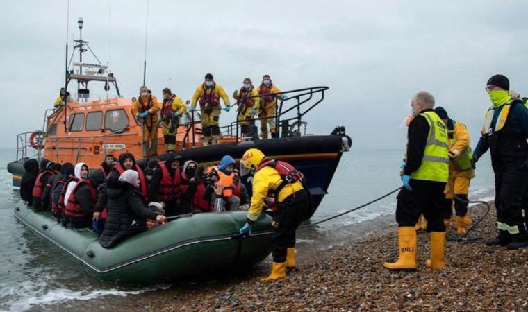 İngiltere, Ruanda’yla yeni göçmen anlaşması imzaladı