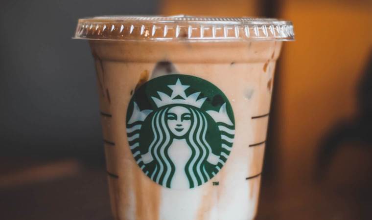 Starbucks’ın piyasa değeri 20 günde 12 milyar dolardan fazla azaldı