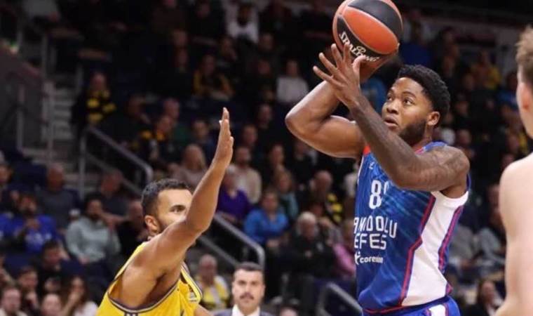 Anadolu Efes’ten harika geri dönüş!