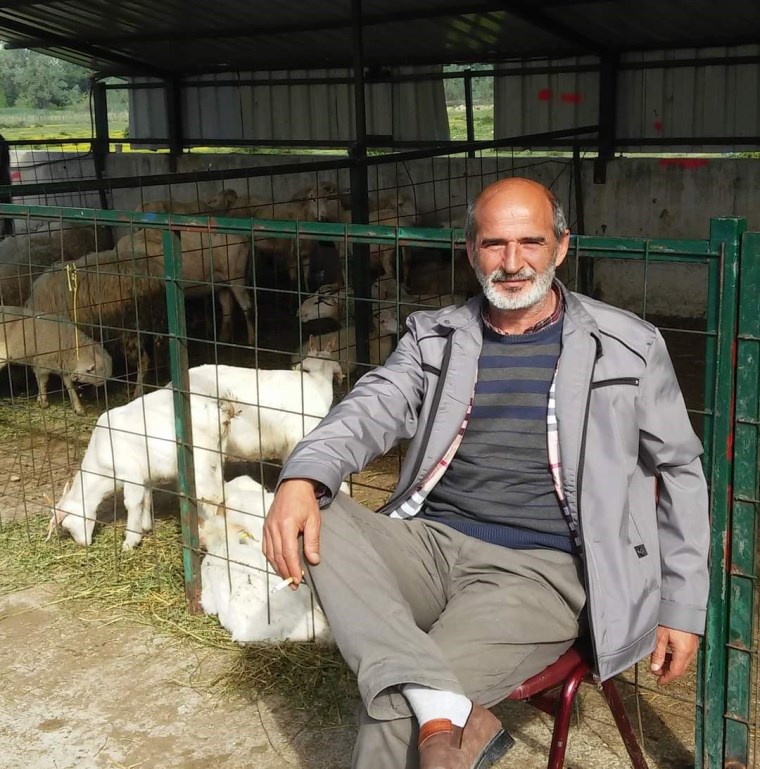 Bir süredir haber alınamıyordu: Emekli polis evinde ölü bulundu