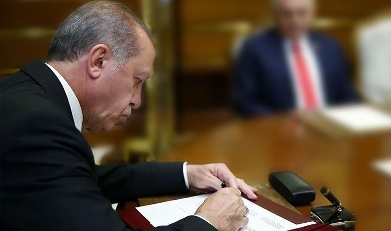 Erdoğan’dan ‘gece yarısı ataması’… Eğitimciye bak: Tabancalı müdür!