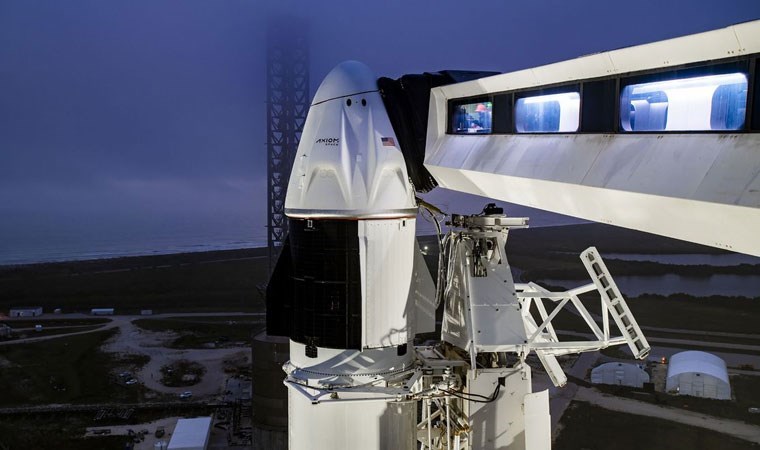 Son Dakika… Füze başarıyla fırlatıldı: Türkiye’nin ilk astronotu Alper Gezeravcı’nın uzay yolculuğu başladı