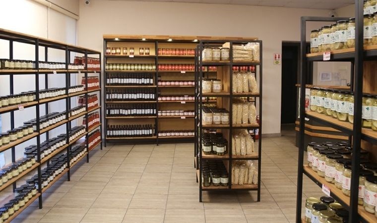 Kadın emeği ürünler ‘Efe Bakkal’larda