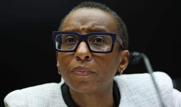 Harvard Üniversitesi’nin rektörü, Yahudi karşıtlığı ve intihal iddialarından sonra istifa etti