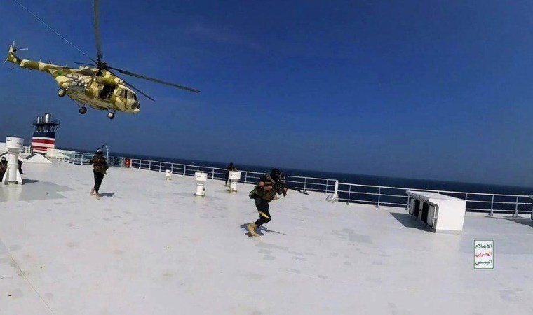 Husiler Kızıldeniz’deki gemilere saldırmak için hangi silahları kullanıyor?