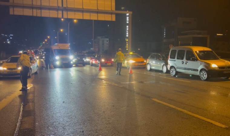 D-100 feci kaza… Motosiklet devrildi, sürücüsü ağır yaralandı!