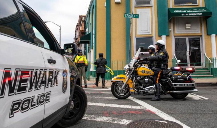 ABD’de siyahi cami imamına silahlı saldırı