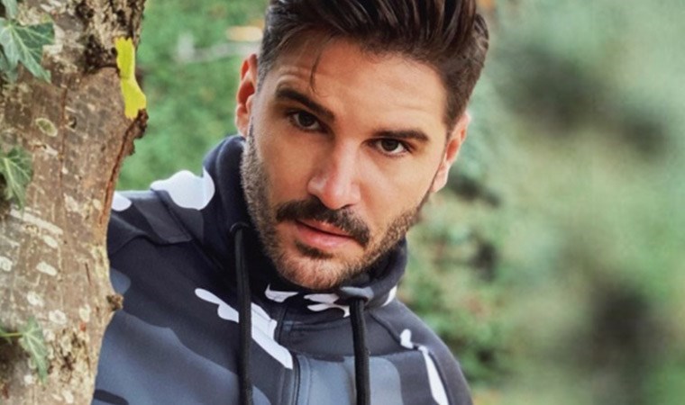 Kazakistan’a giden Tolgahan Sayışman 7 büyüklüğündeki depreme yakalandı