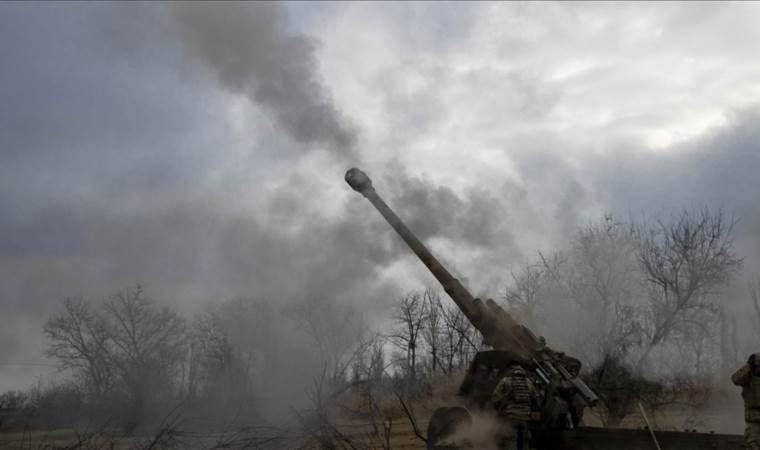 Kore Yarımdası’nda gerilim tırmanıyor: Yüzlerce top mermisi ateşledi