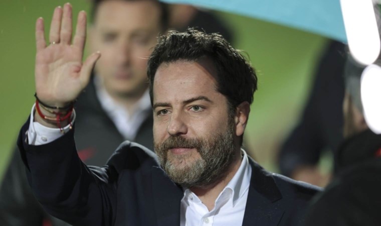 Erden Timur’dan Galatasaraylı oyunculara sürpriz!