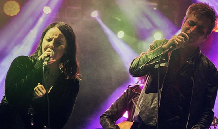 Teoman’dan Şebnem Ferah yorumu: ‘Delinin tekidir’