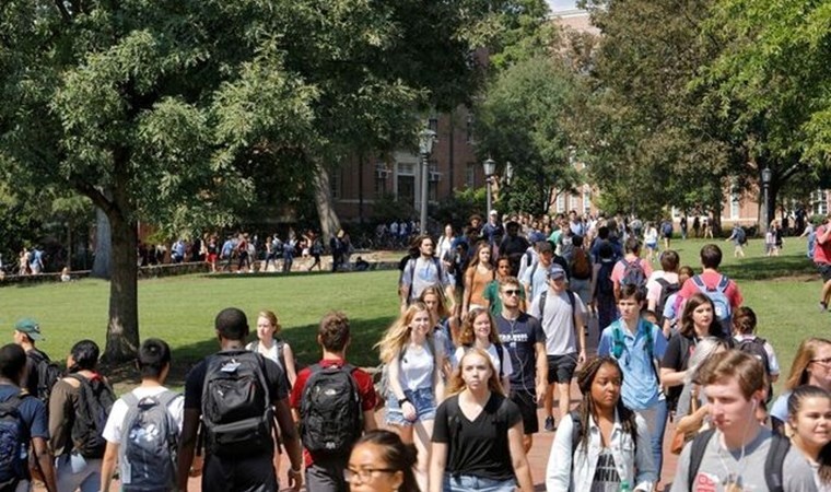 Araştırma: Üniversite’nin ‘insan ömrüne etkisi’ ortaya çıktı