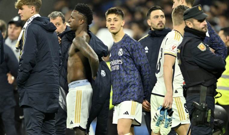 Carlo Ancelotti Arda Güler’e ne dedi? Real Madrid’in soyunma odasındaki konuşma ortaya çıktı!