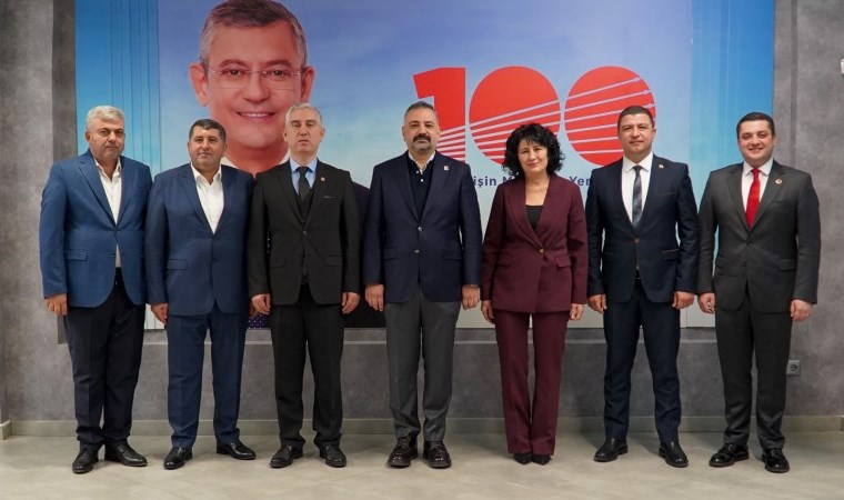 CHP İzmir’de aday zirvesi: Tüm ilçeleri kazanacağız