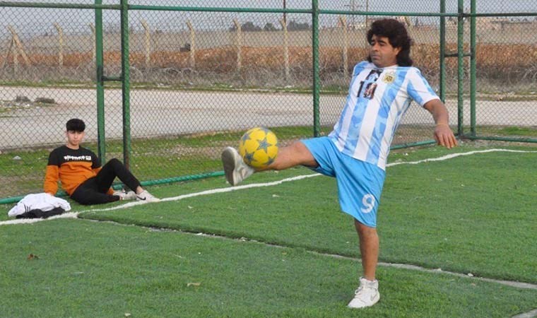 Gören gözlerine inanamadı: Şanlıurfa’lı yurttaşın Maradona’ya benzerliği şaşırttı