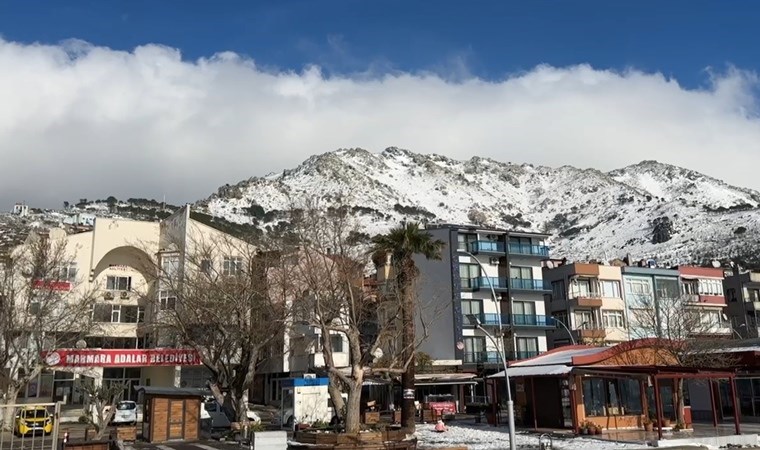 Marmara Adası’nda kar fırtınası: 2 gün ulaşım sağlanamadı!