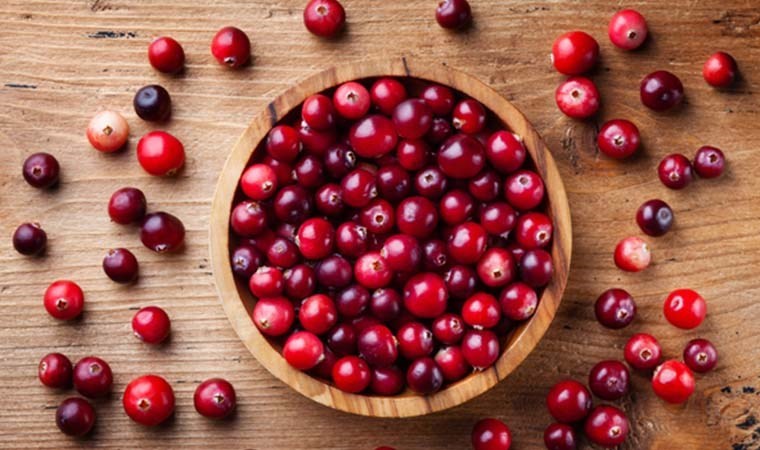 Türkiye’de her 2 kişiden birinde görülüyor: Kızılcık meyvesi ile azaltmak mümkün