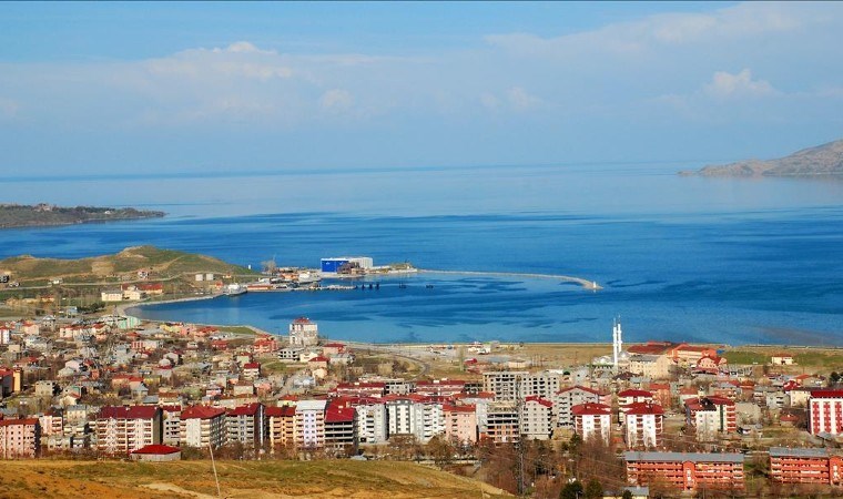Van Gölü’nün eşşiz kıyısında saklı bir cennet: Tatvan