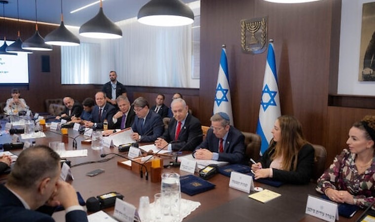 İsrail Savaş Kabinesi’nde esir çatlağı