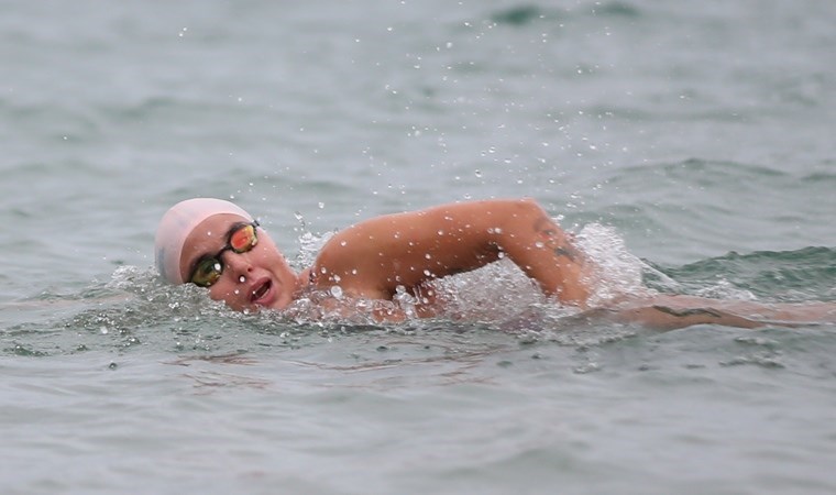 Manş Denizi’ni yüzerek en hızlı geçen Türk kadını olmuştu: Bengisu Avcı’nın hedefi 7 Okyanus!